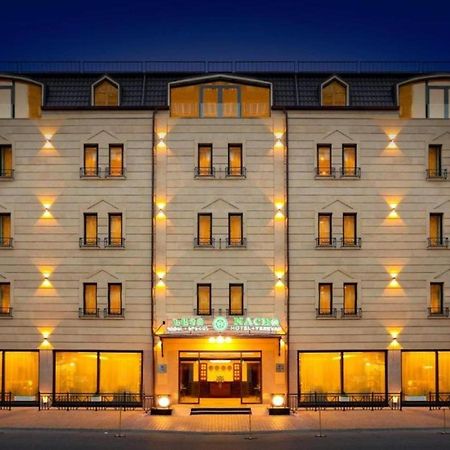 Nacho Hotel Yerevan Bagian luar foto