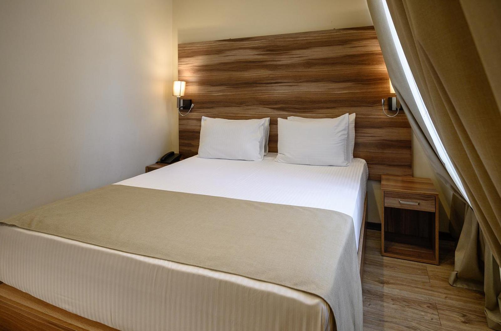 Nacho Hotel Yerevan Bagian luar foto