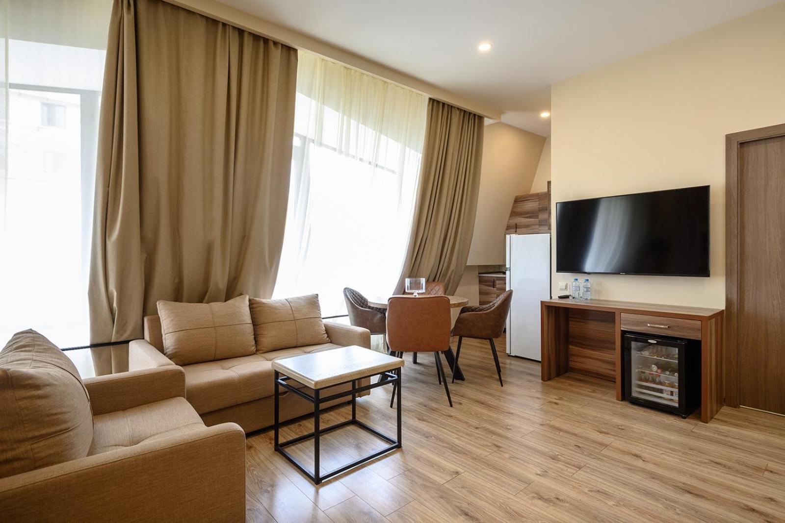 Nacho Hotel Yerevan Bagian luar foto