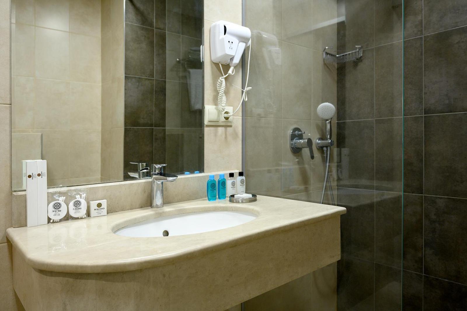 Nacho Hotel Yerevan Bagian luar foto