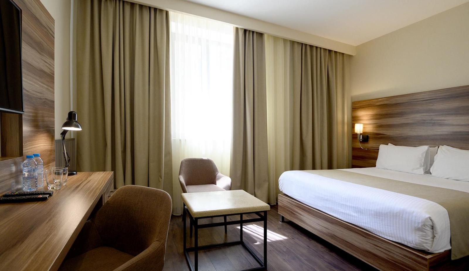 Nacho Hotel Yerevan Bagian luar foto